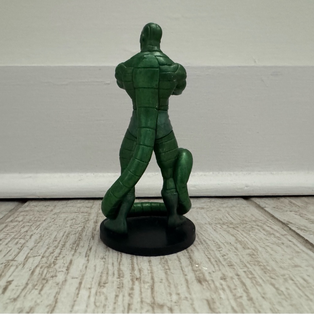 Disney Store‎ Marvel Spider-Man Scorpion PVC  Figure Cake Topper - Picture 2 of 3